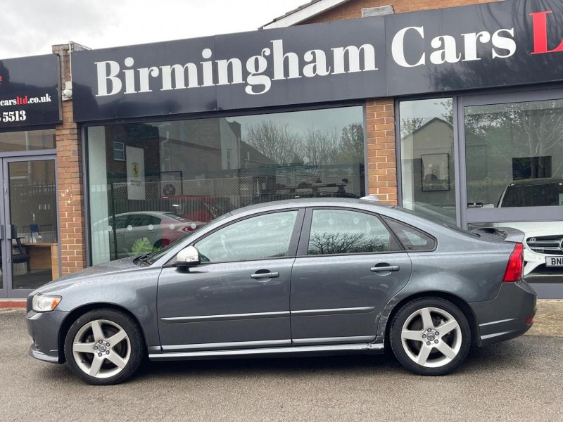 VOLVO S40