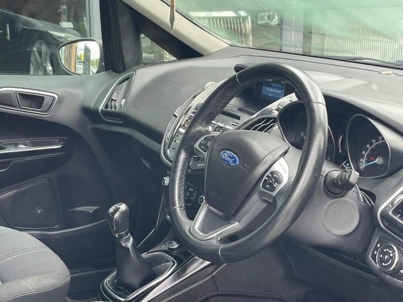 FORD B-MAX