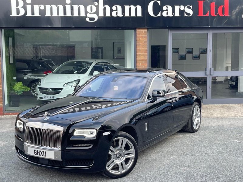 ROLLS-ROYCE GHOST