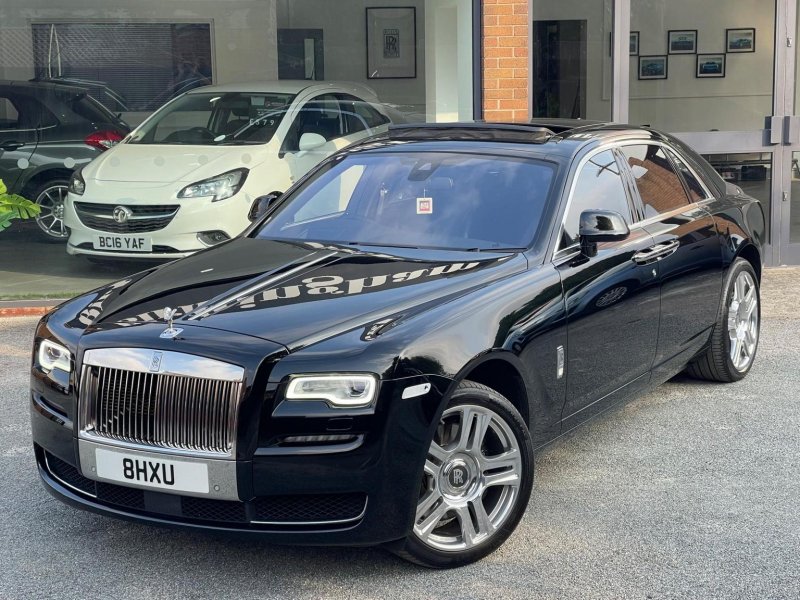 ROLLS-ROYCE GHOST