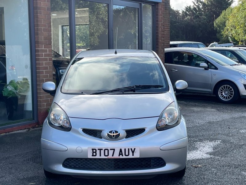 TOYOTA AYGO