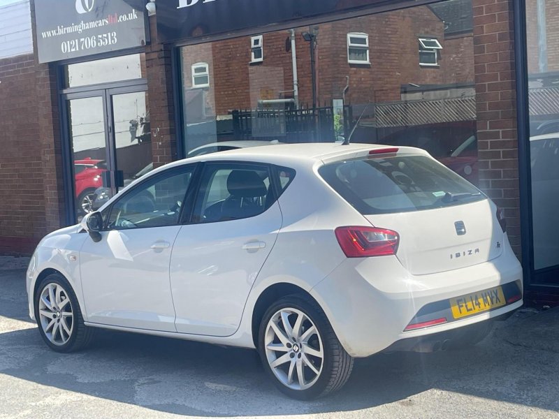 SEAT IBIZA