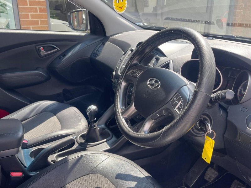 HYUNDAI IX35