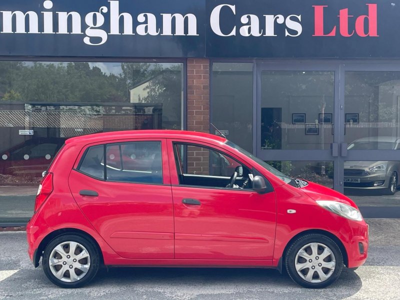 HYUNDAI I10