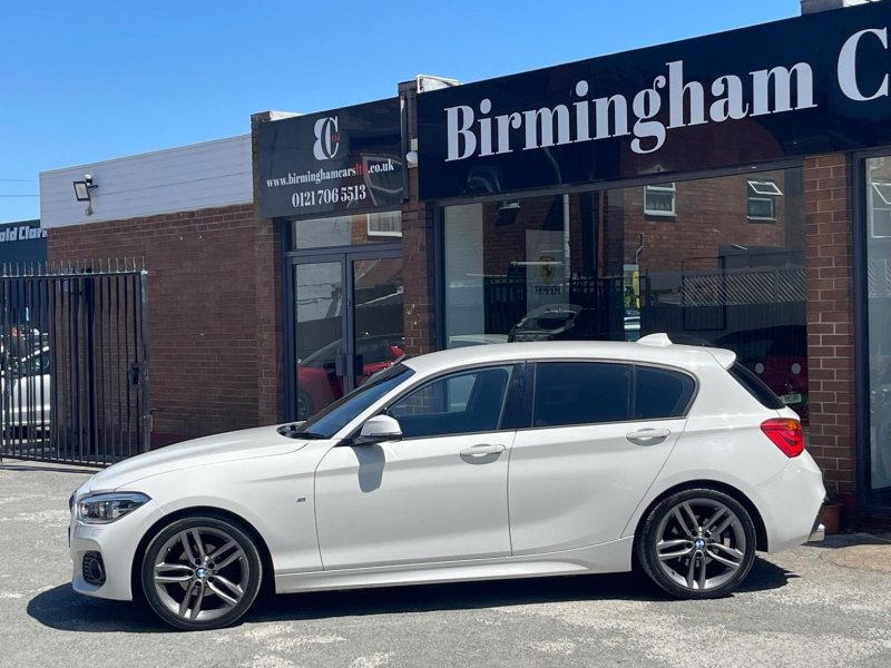 BMW 1 SERIES