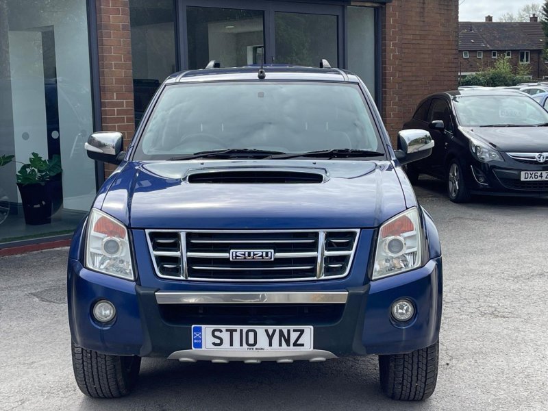 ISUZU RODEO