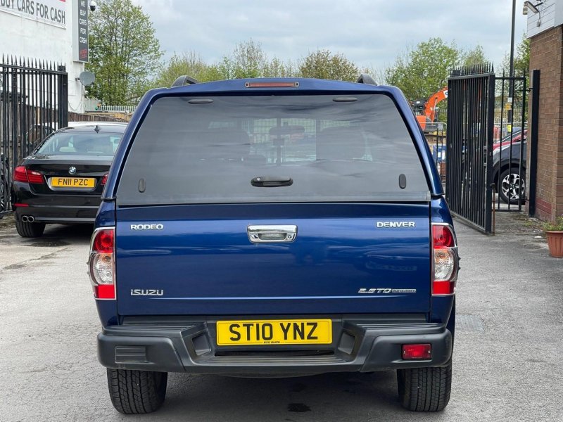 ISUZU RODEO
